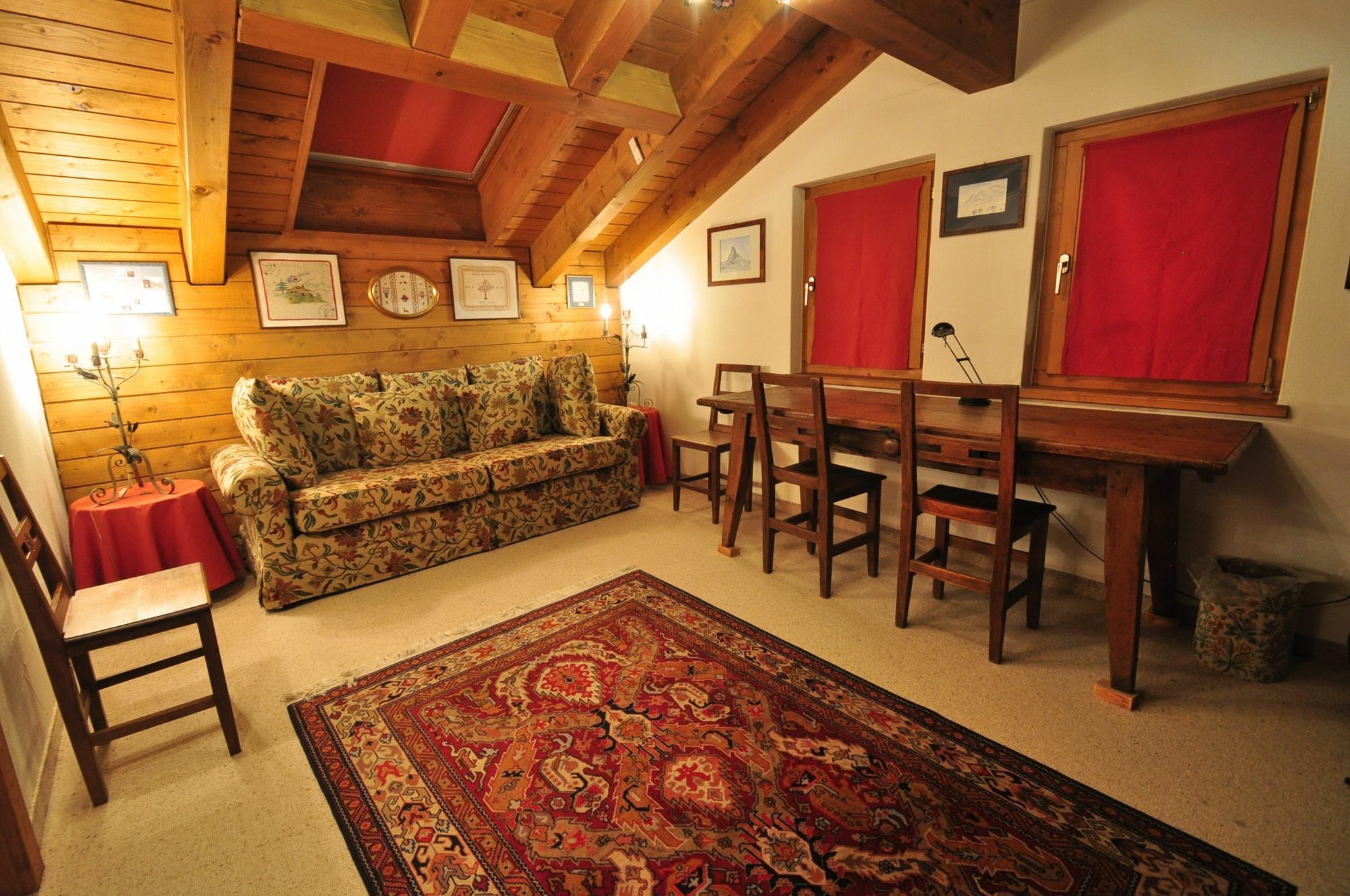 Haus Tiefbach - Apartment Cervino Zermatt Exterior foto